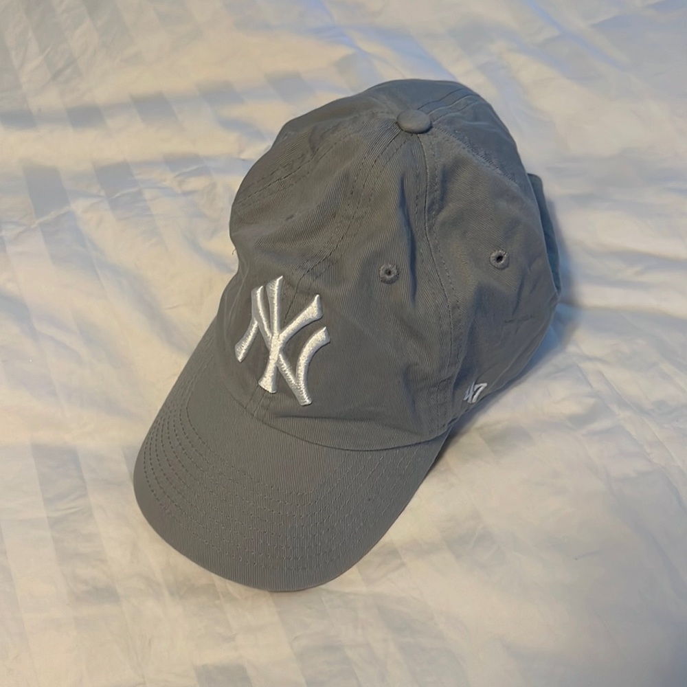 47 Brand NY Yankees Hat Light Grey Like New